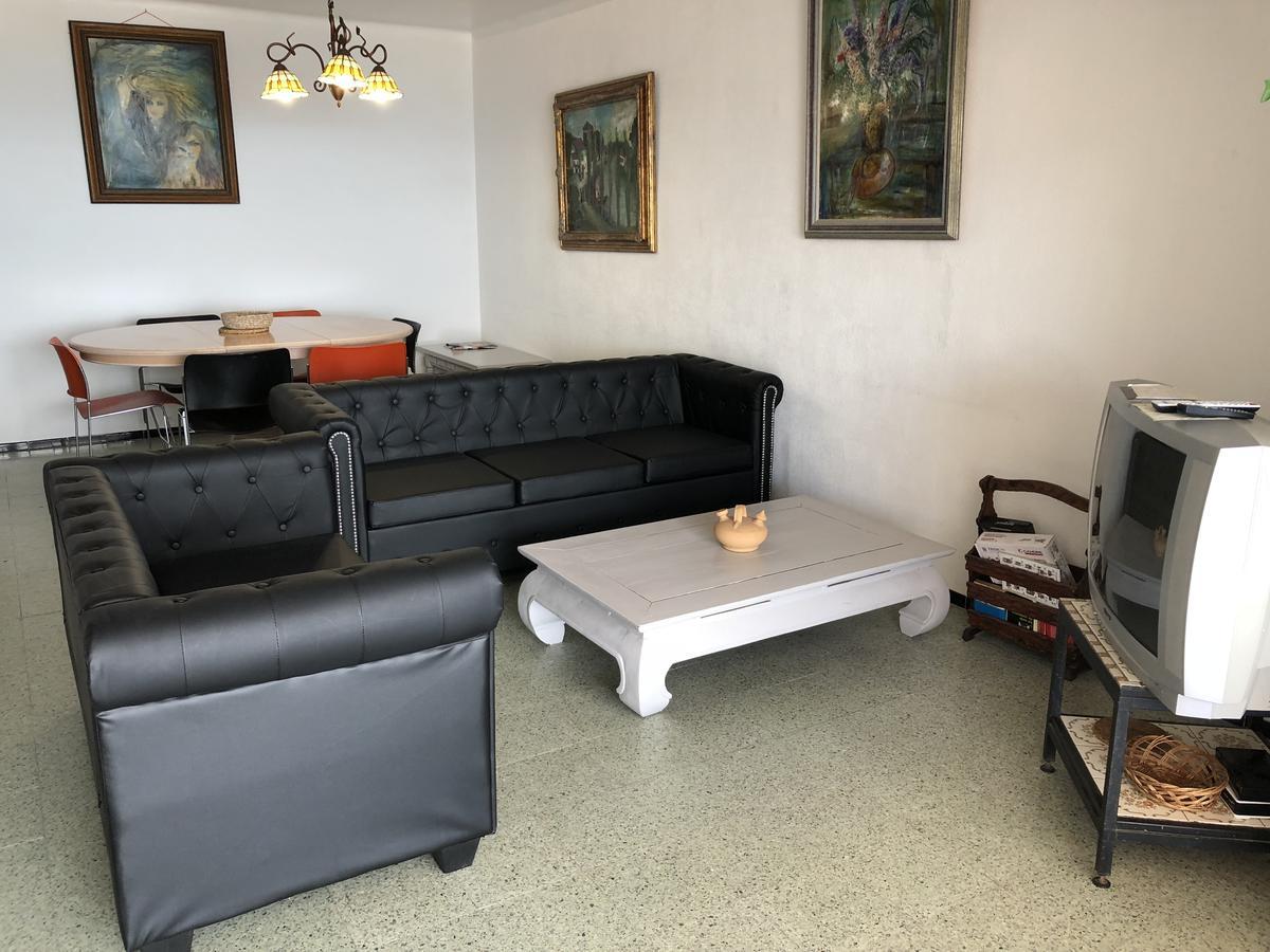 J&V Sol I Mar 20 Apartment Roses Luaran gambar