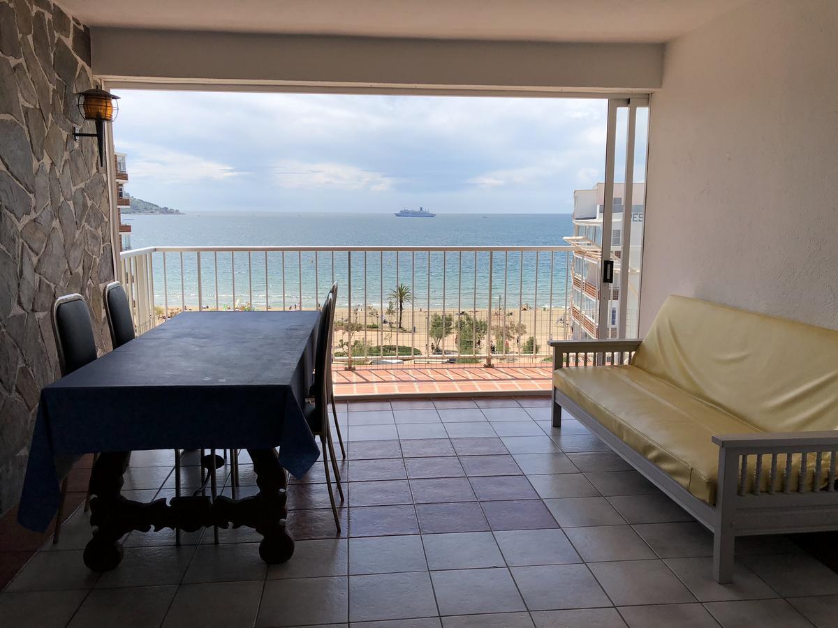 J&V Sol I Mar 20 Apartment Roses Luaran gambar